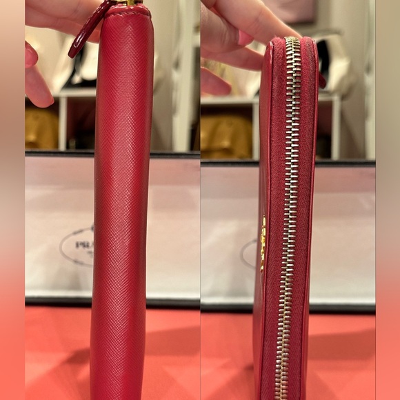 Prada Saffiano Zippy Wallet - Picture 5 of 15